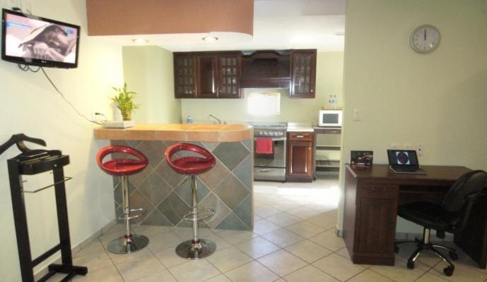 Madero Suites Coatzacoalcos Szoba fotó