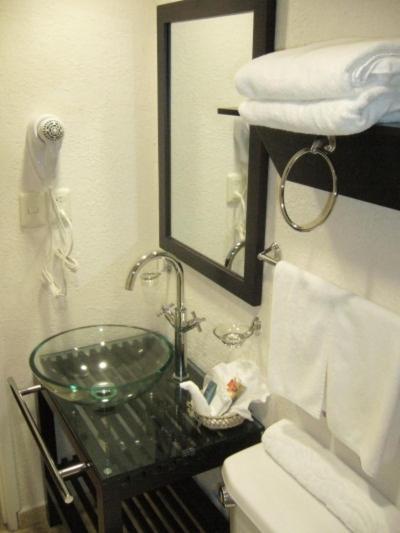 Madero Suites Coatzacoalcos Szoba fotó