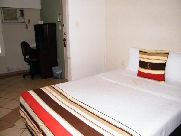 Madero Suites Coatzacoalcos Szoba fotó