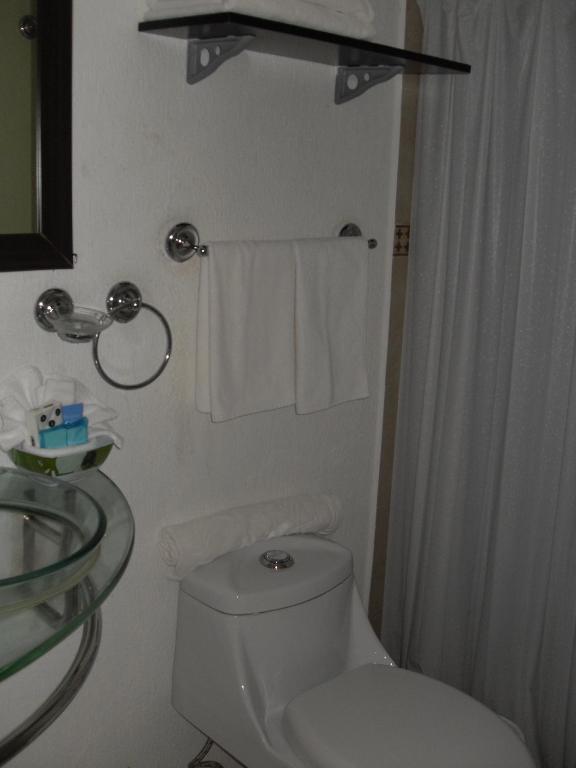 Madero Suites Coatzacoalcos Szoba fotó