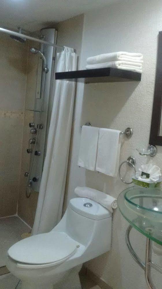 Madero Suites Coatzacoalcos Kültér fotó