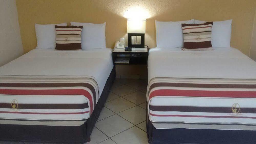 Madero Suites Coatzacoalcos Kültér fotó