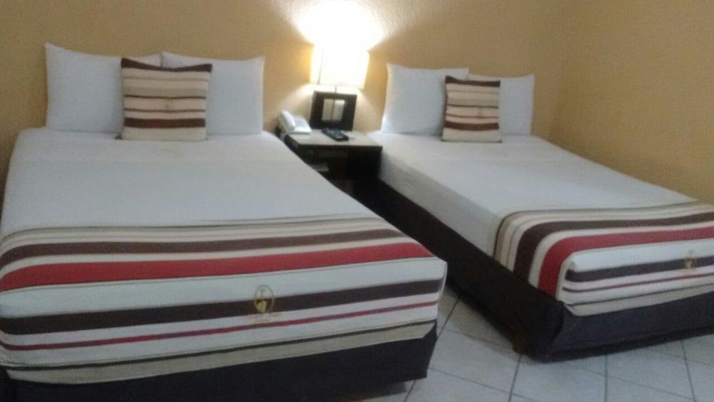 Madero Suites Coatzacoalcos Kültér fotó